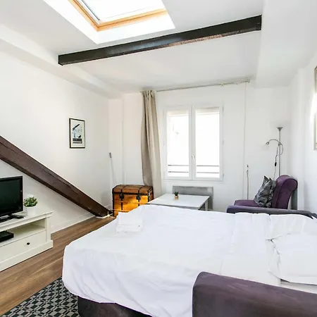 Bnbnova - 1br - Upper Marais & Pompidou شقة باريس