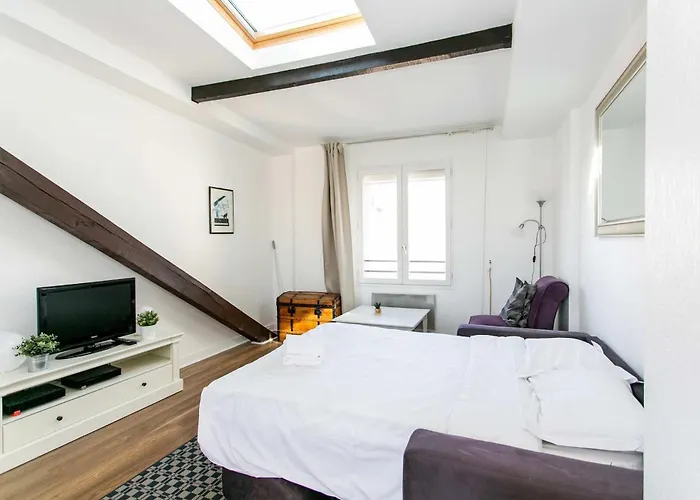 Bnbnova - 1br - Upper Marais & Pompidou شقة باريس