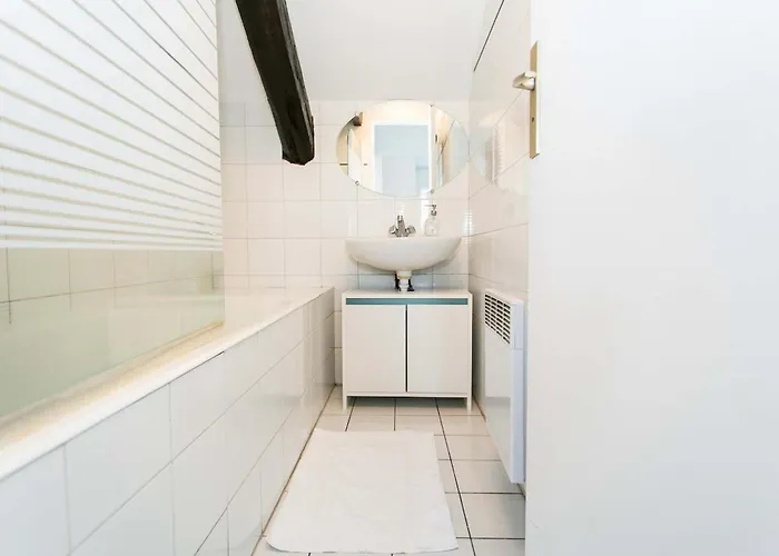 Bnbnova - 1br - Upper Marais & Pompidou * Parijs